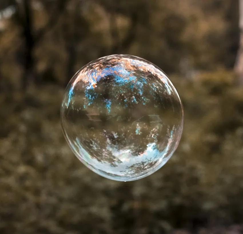 Sử dụng ánh sáng cho ảnh bong bóng tạo hiệu ứng cầu vồng