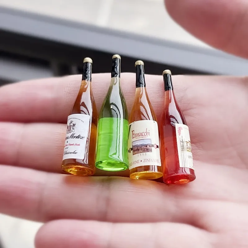 Dễ thương và ngọt ngào với chai rượu mini decor