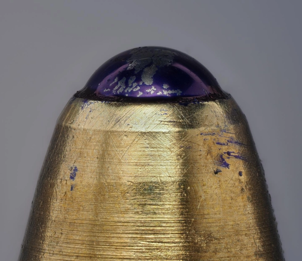 Cận cảnh ngòi bút bi hé lộ cấu trúc tinh xảo