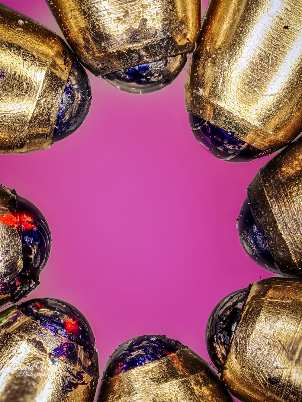 Công nghệ chế tạo viên bi bút hé lộ độ chính xác cao