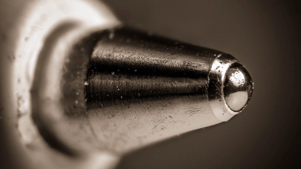 Kích thước viên bi đầu bút hiển thị qua góc nhìn mới