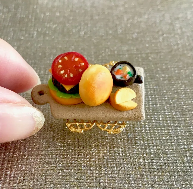 Trải nghiệm Việt với đồ ăn vặt mini Việt