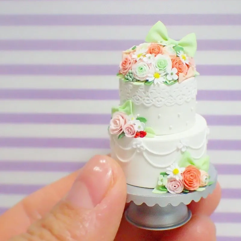 Học ngay cách làm bánh nhỏ cho búp bê