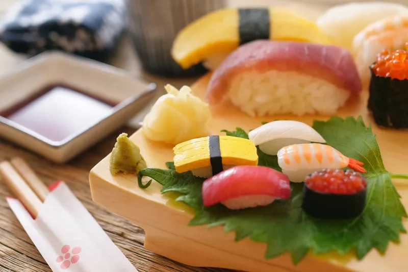 Học ngay hướng dẫn làm sushi nhỏ dễ dàng
