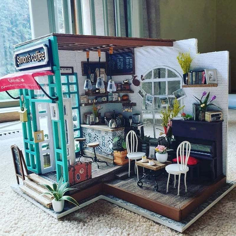 Trang trí góc phòng xinh xắn bằng mô hình quán cafe mini trang trí