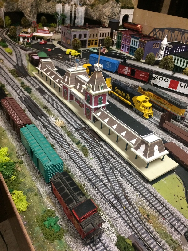 Tốc độ và cảm giác thật mô hình xe lửa mini tốc độ