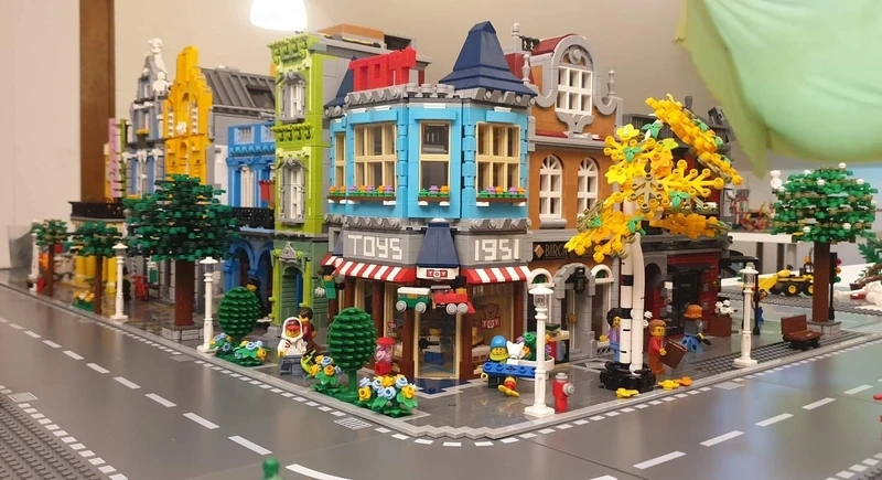 Thu nhỏ mọi chi tiết sống động thành phố lego tí hon thu nhỏ