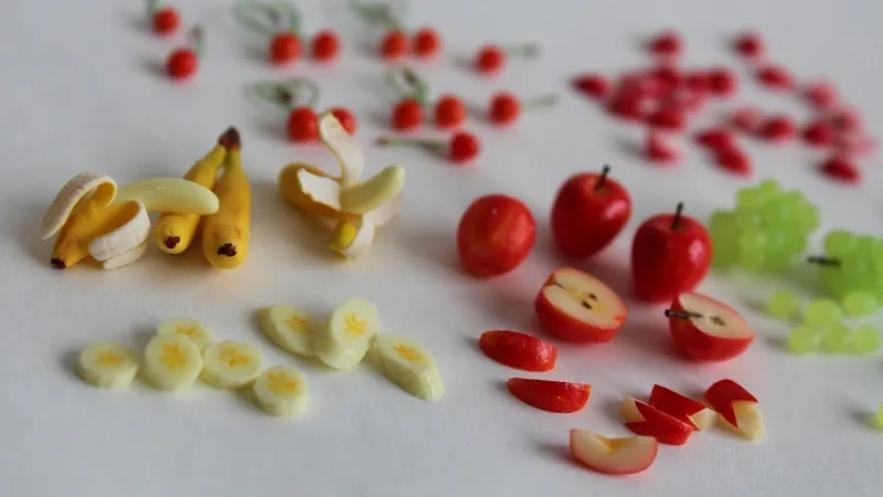 Trái cây đất sét tí hon là gì?