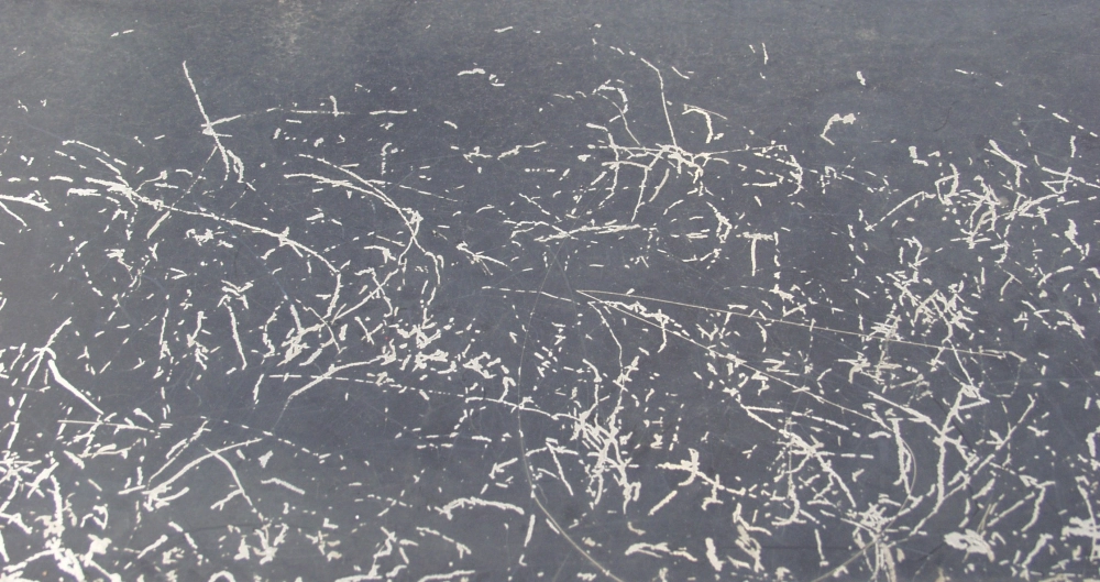 Vết xước vỏ máy tạo chất liệu đầy cảm xúc