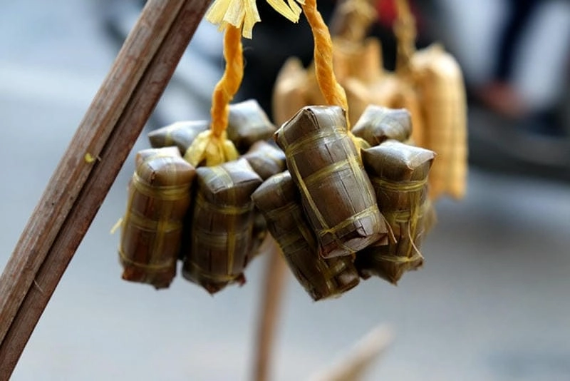 Bánh chưng tí hon truyền thống giữ trọn hồn Tết Việt